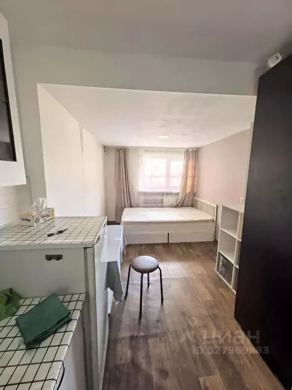 Студия Иркутская область, Иркутск ул. Ивана Франко, 14 (18.0 м) - Фото 1