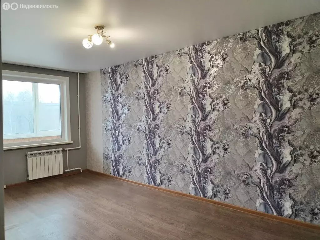 1-комнатная квартира: Бийск, улица Ильи Мухачёва, 256/3 (29.6 м) - Фото 0