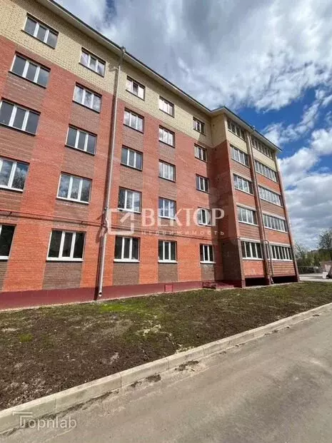 2-к. квартира, 60м, 2/5эт. - Фото 1