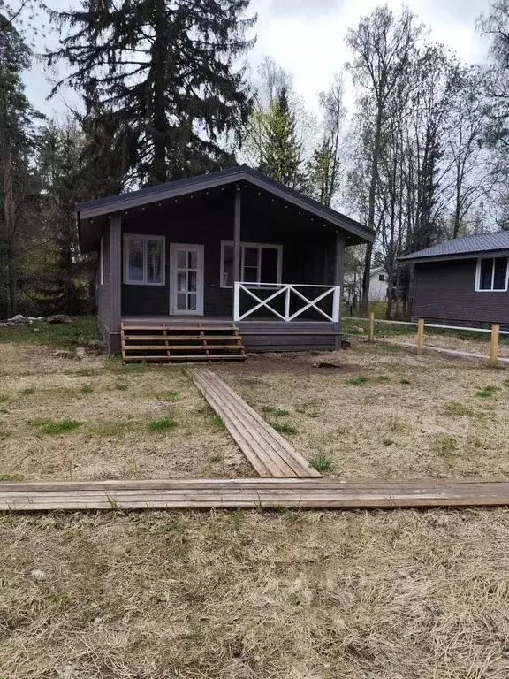 Дом в Ленинградская область, Гатчинский муниципальный округ, Сиверский ... - Фото 1