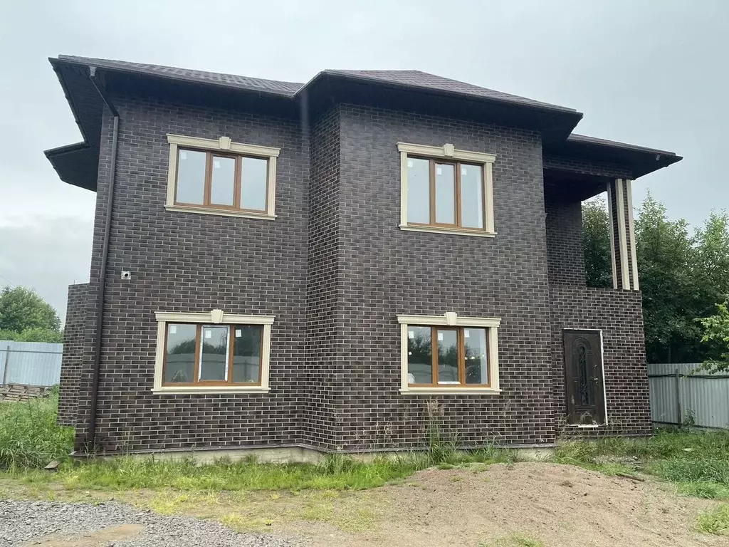 Дом в Ленинградская область, Волхов Шкурина Горка мкр,  (214 м) - Фото 1