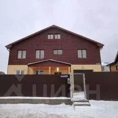 Дом в Нижегородская область, Нижний Новгород Брусничная ул. (291 м) - Фото 1