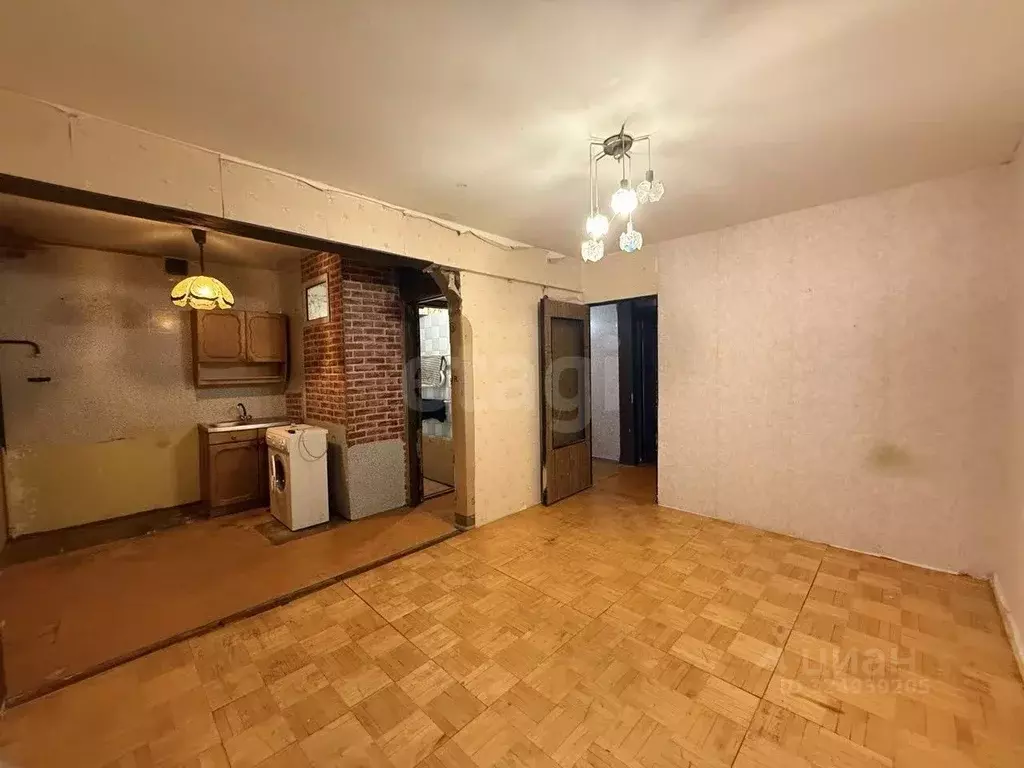 2-к кв. Удмуртия, Ижевск ул. Имени Барышникова, 23 (46.5 м) - Фото 1