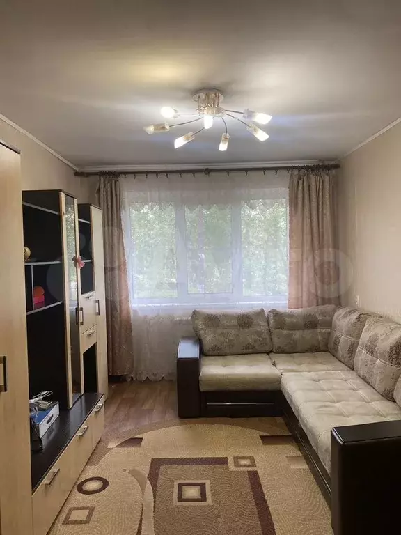 2-к. квартира, 48 м, 1/5 эт. - Фото 0