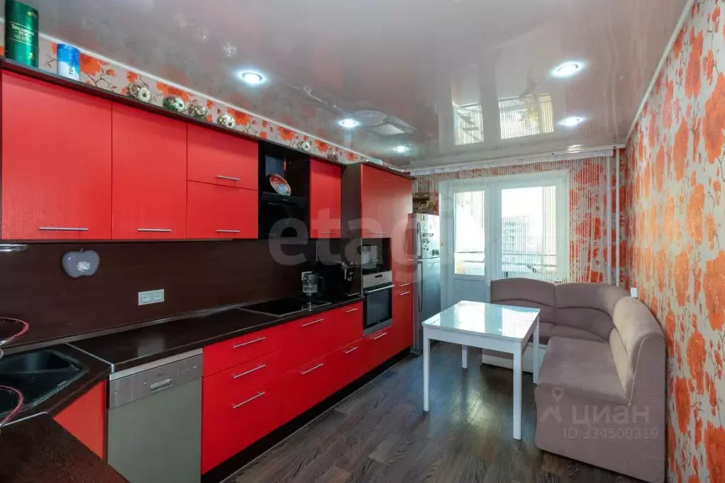 3-к кв. Тюменская область, Тюмень ул. Мебельщиков, 4 (65.6 м) - Фото 1