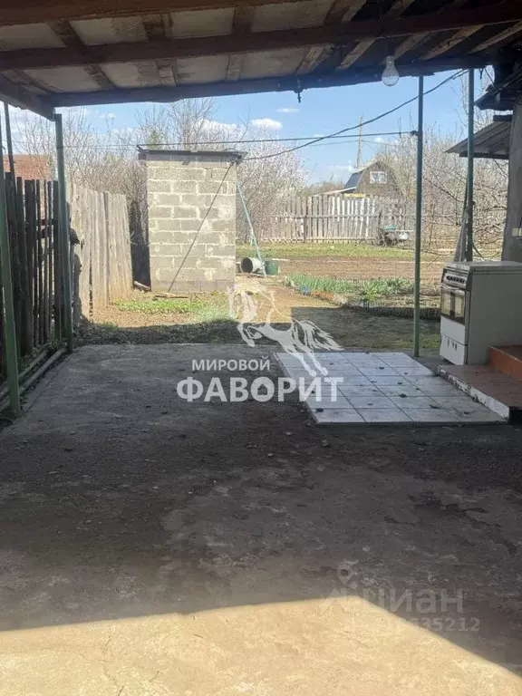 Дом в Оренбургская область, Оренбургский район, Нежинский сельсовет, ... - Фото 2