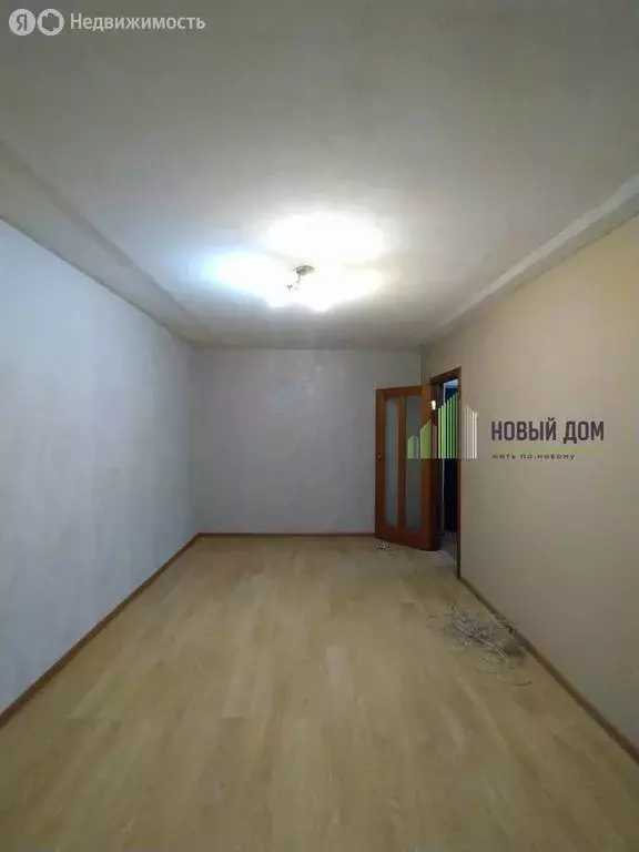 1-комнатная квартира: Великий Новгород, проспект Александра Корсунова, ... - Фото 2