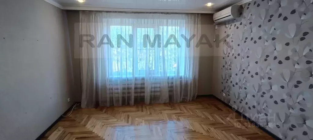 2-к кв. Адыгея, Майкоп ул. Юннатов, 8К1 (54.0 м) - Фото 0