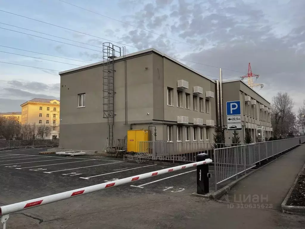 Помещение свободного назначения в Татарстан, Казань ул. Красной ... - Фото 0