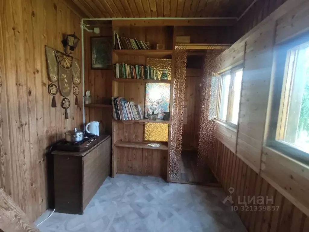 Дом в Псковская область, Печорский муниципальный округ, д. Малая ... - Фото 1