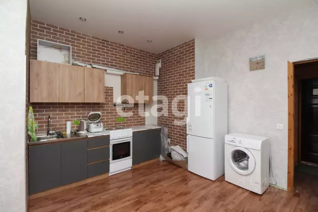 Студия Красноярский край, Красноярск ул. 40 лет Победы, 2 (33.2 м) - Фото 1