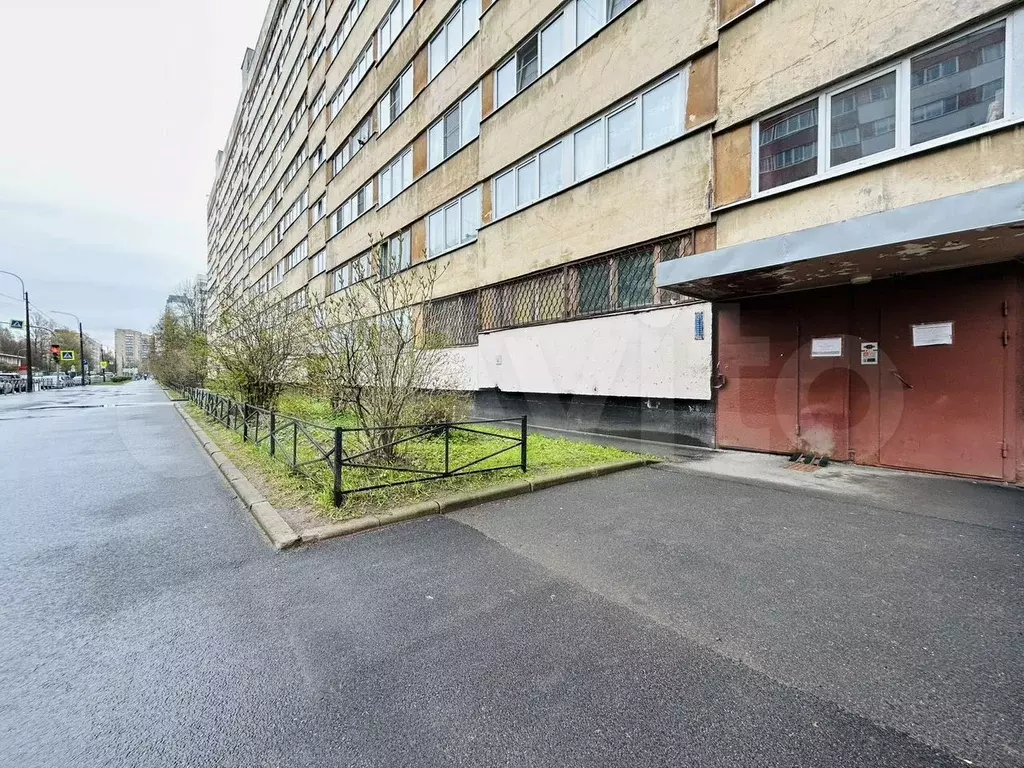 Комната 31,5 м в 3-к., 2/9 эт. - Фото 0