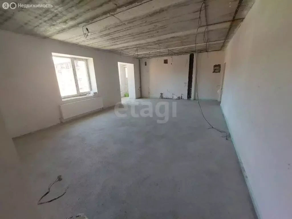 3-комнатная квартира: Владикавказ, улица Билара Кабалоева, 7 (77 м) - Фото 0