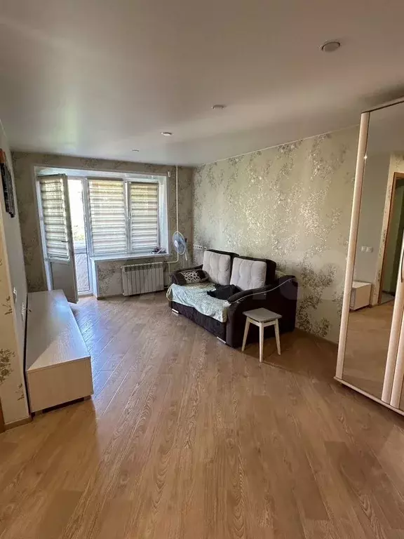 1-к. квартира, 32 м, 4/5 эт. - Фото 1