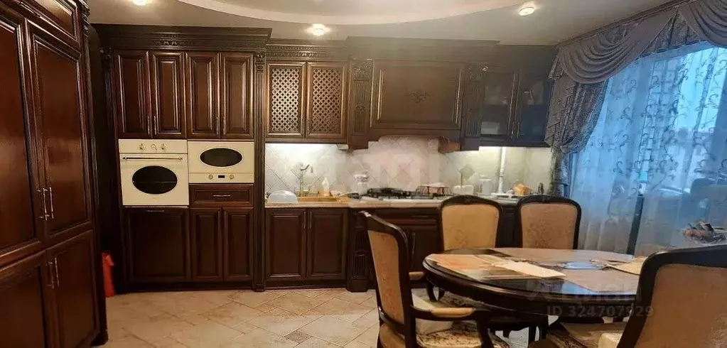 3-к кв. Брянская область, Брянск пер. Литвинова, 5 (113.7 м) - Фото 1