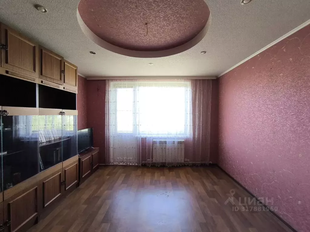 2-к кв. Волгоградская область, Средняя Ахтуба рп ул. Гагарина, 117 ... - Фото 0
