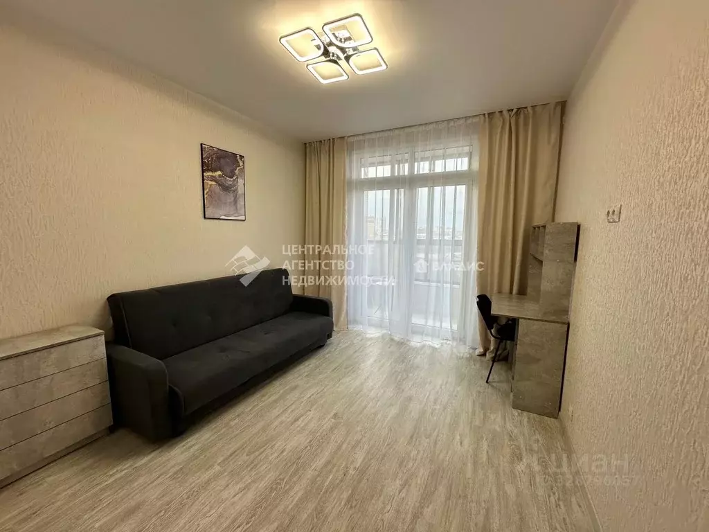 3-к кв. Рязанская область, Рязань ул. Земнухова, 3 (99.6 м) - Фото 1