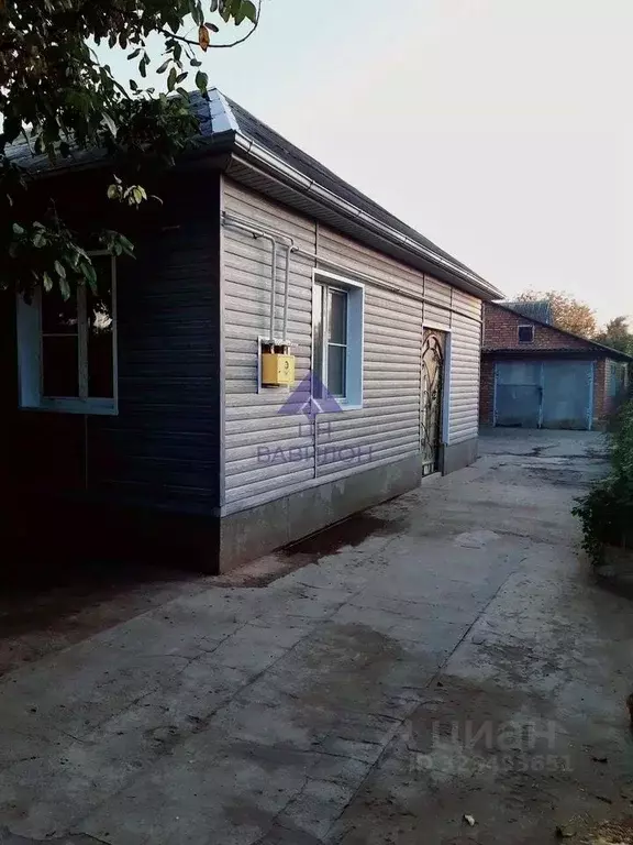 Дом в Ростовская область, Волгодонск Железнодорожная ул. (120 м) - Фото 2