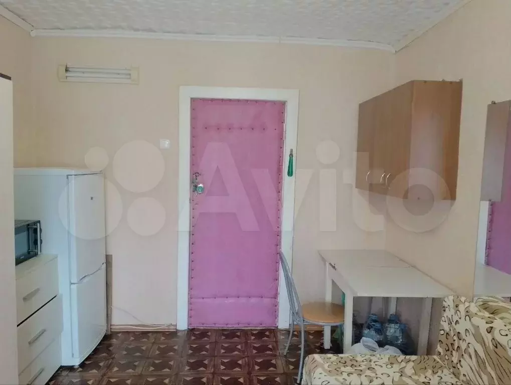 Комната 12,3 м в 7-к., 1/5 эт. - Фото 1