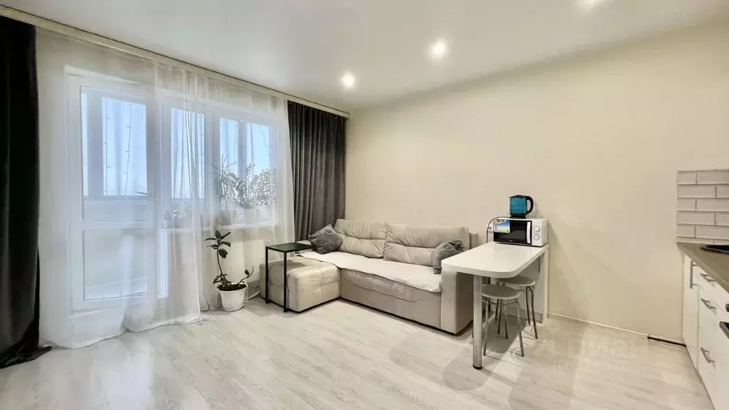 Студия Татарстан, Казань ул. Рауиса Гареева, 109 (28.2 м) - Фото 1