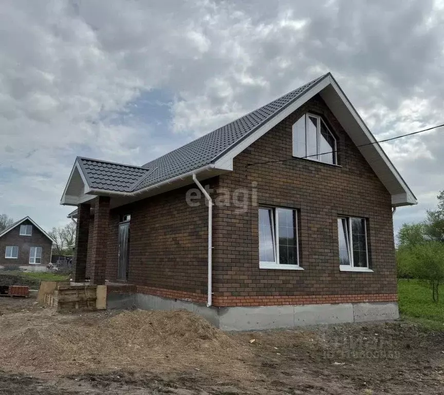 Дом в Башкортостан, Иглинский район, Акбердинский сельсовет, ... - Фото 1