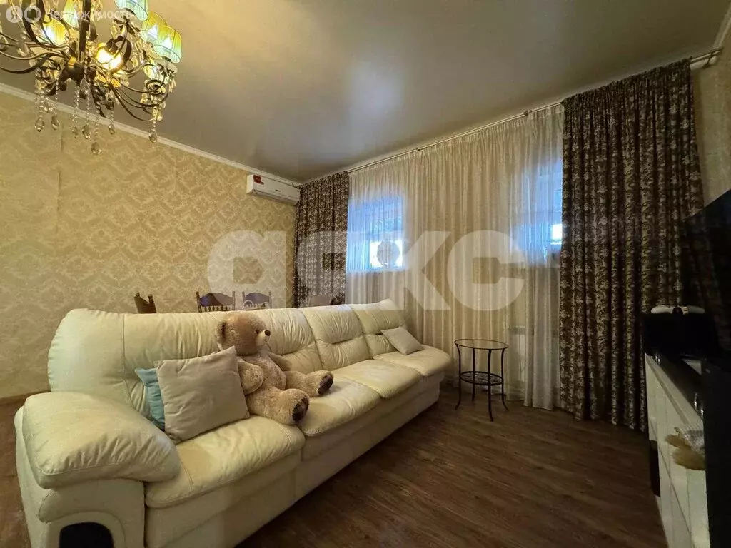 Дом в Батайск, Кемеровская улица (190 м) - Фото 2