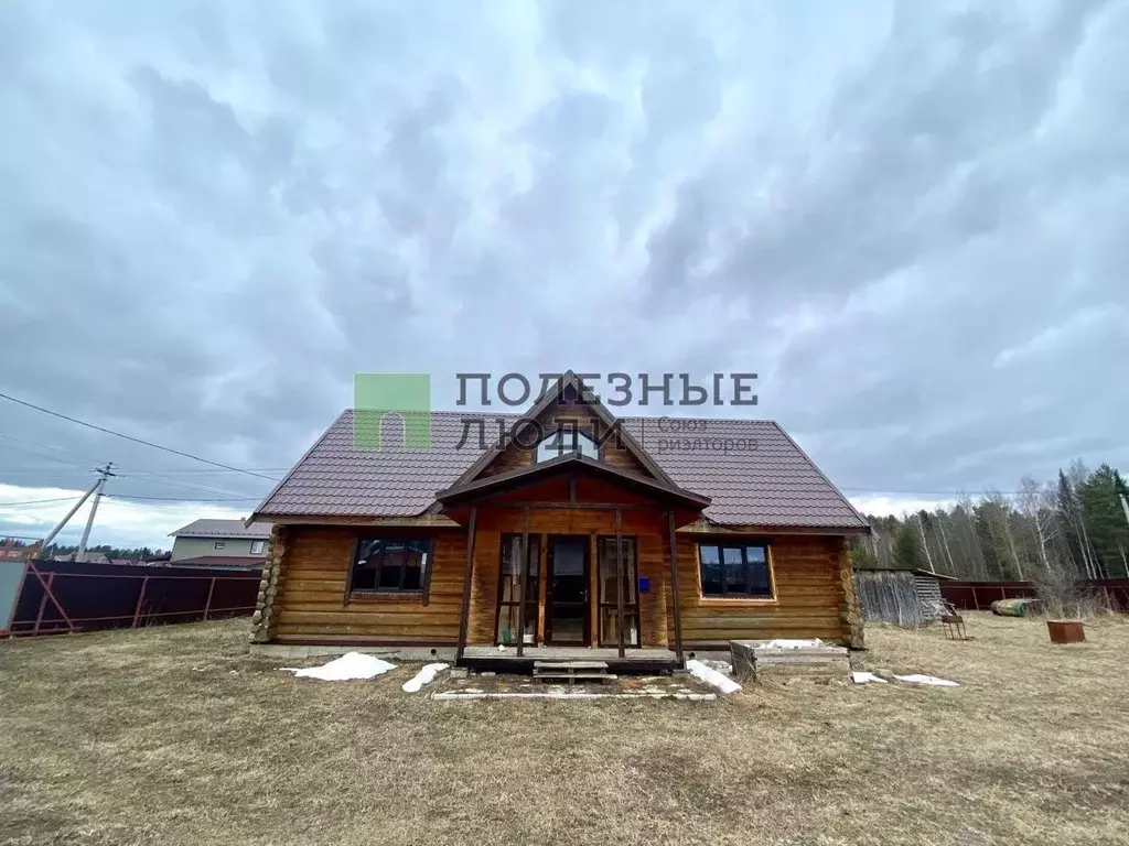 Коттедж в Кировская область, Кирово-Чепецкий район, с. Кстинино ул. ... - Фото 0
