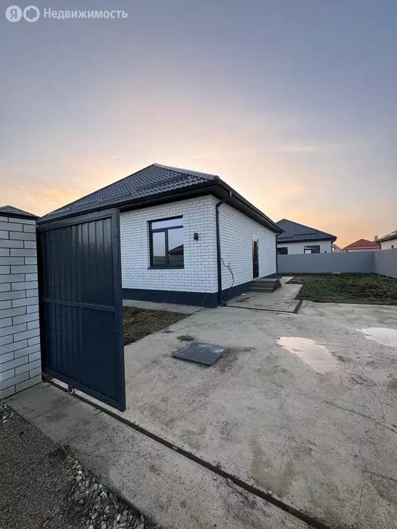 Дом в Динской район, станица Старомышастовская (80 м) - Фото 0
