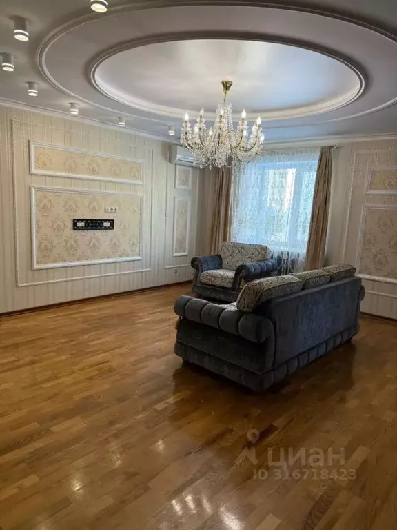 4-к кв. Алтайский край, Барнаул ул. Папанинцев, 119 (121.0 м) - Фото 1