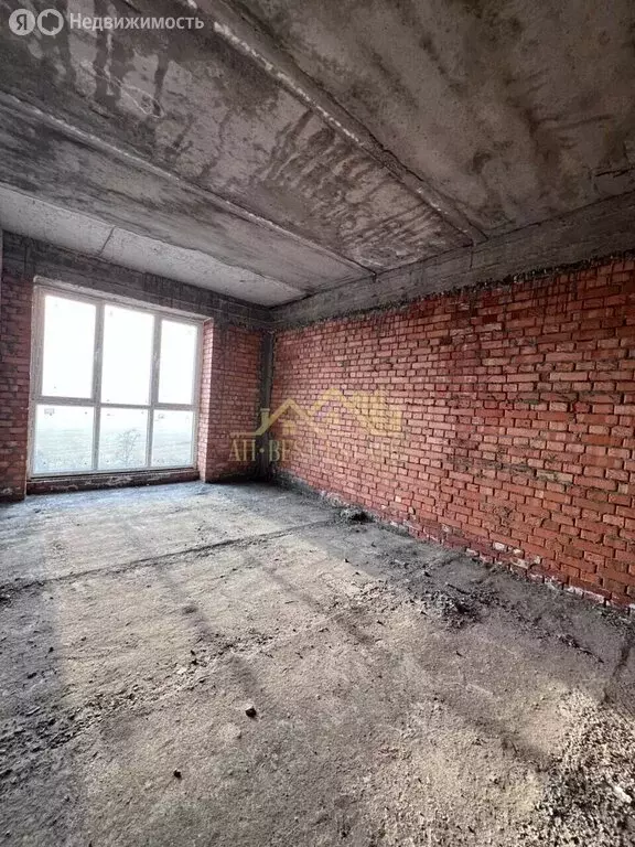 1-комнатная квартира: Владикавказ, улица Курсантов-Кировцев, 27Б (40 ... - Фото 1