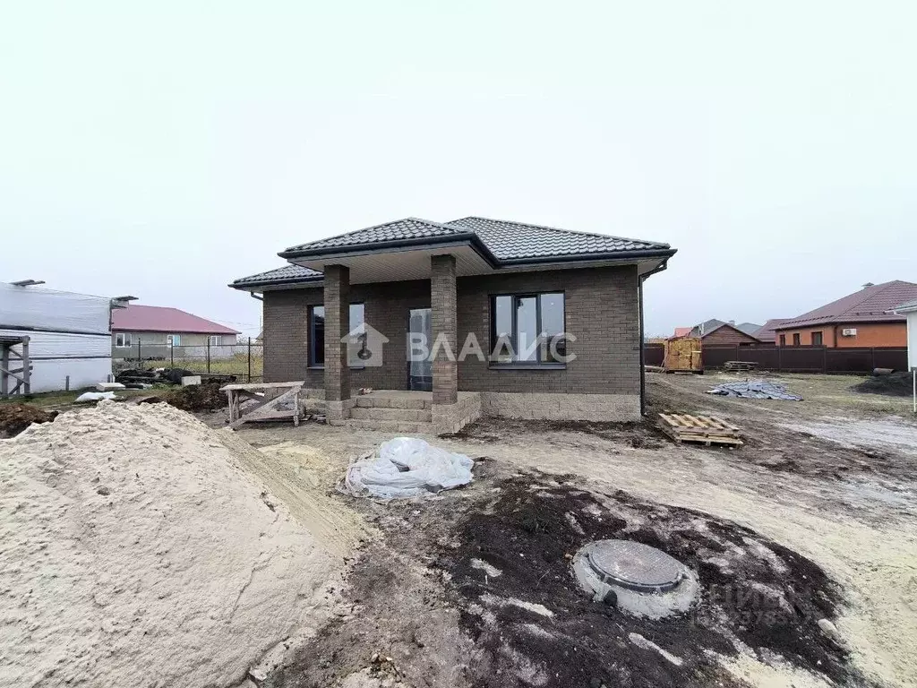 Дом в Белгородская область, Белгородский район, с. Стрелецкое ул. ... - Фото 1