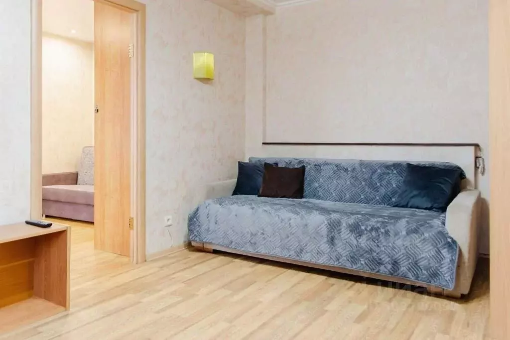 2-к кв. Красноярский край, Красноярск ул. Республики, 43 (50.0 м) - Фото 1