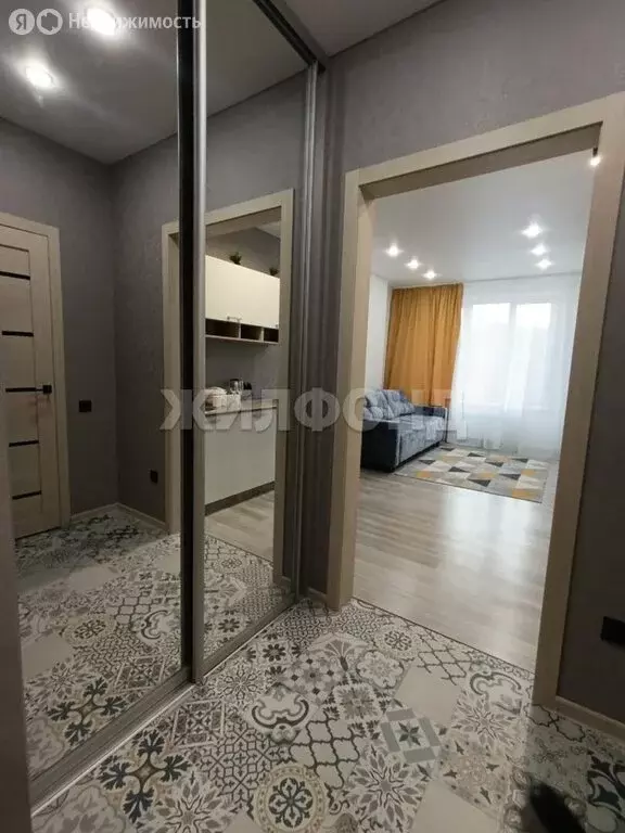1-комнатная квартира: Абакан, улица Ленинского Комсомола, 77 (38.3 м) - Фото 1