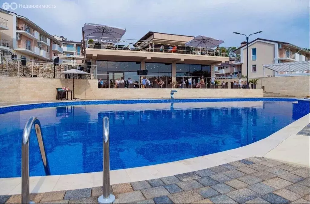 4-комнатная квартира: Адлер, Троицкая улица, 48с87 (150 м) - Фото 0