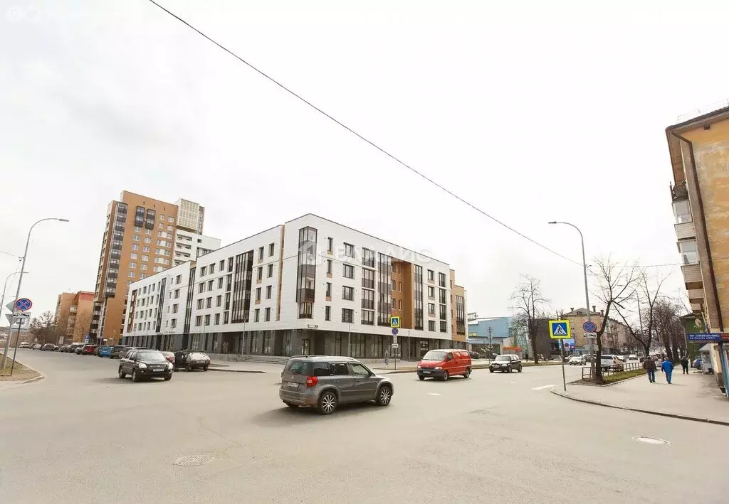 3-комнатная квартира: Петрозаводск, улица Анохина, 5к3 (93.6 м) - Фото 1