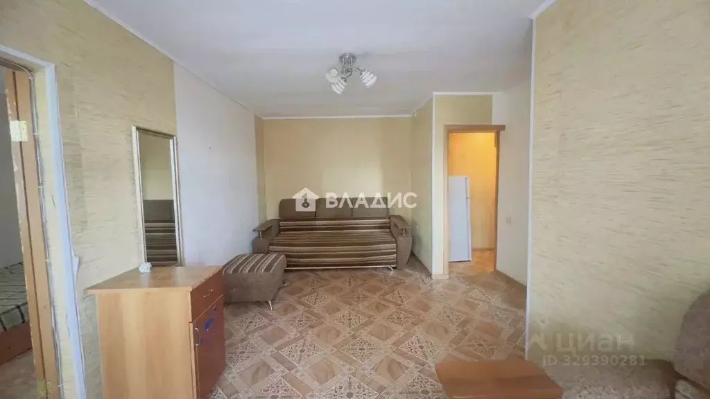 2-к кв. Бурятия, Улан-Удэ Октябрьская ул., 12 (43.0 м) - Фото 2