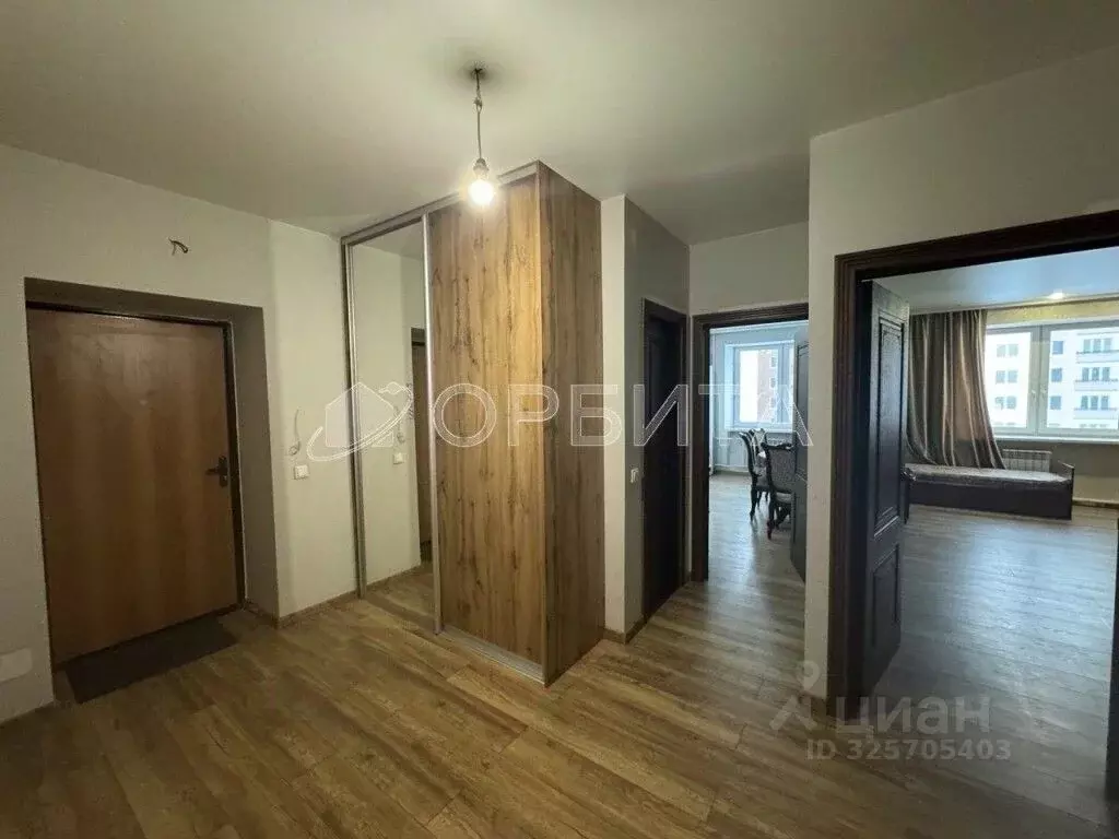 2-к кв. Тюменская область, Тюмень Севастопольская ул., 2к4 (76.8 м) - Фото 2