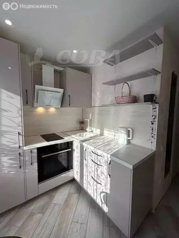 3-комнатная квартира: Тюмень, улица Фурманова, 4 (57.9 м) - Фото 2