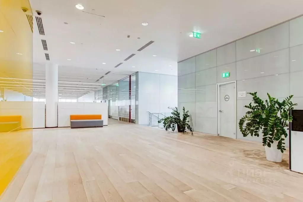 Офис в Московская область, Химки Ленинградская ул., с25 (189 м) - Фото 1