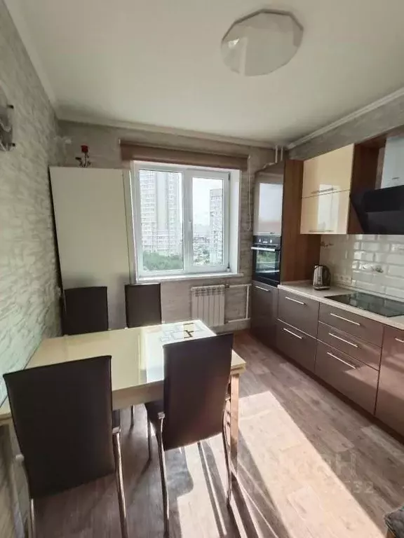 2-к кв. Красноярский край, Красноярск ул. Молокова, 64 (51.0 м) - Фото 0