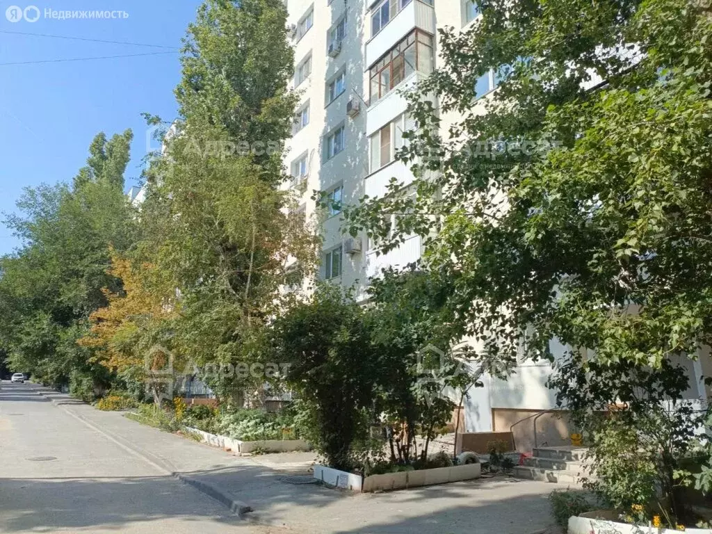 3-комнатная квартира: Волгоград, улица Генерала Штеменко, 33 (58 м) - Фото 0