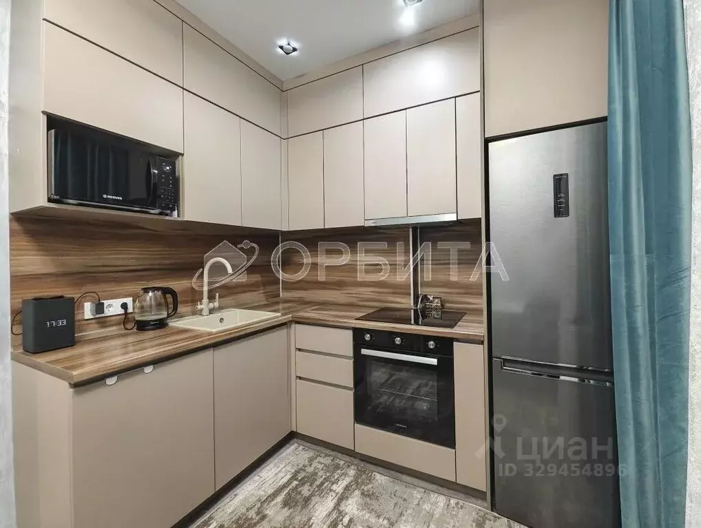 1-к кв. Тюменская область, Тюмень ул. Тимофея Чаркова, 69к3 (28.1 м) - Фото 1