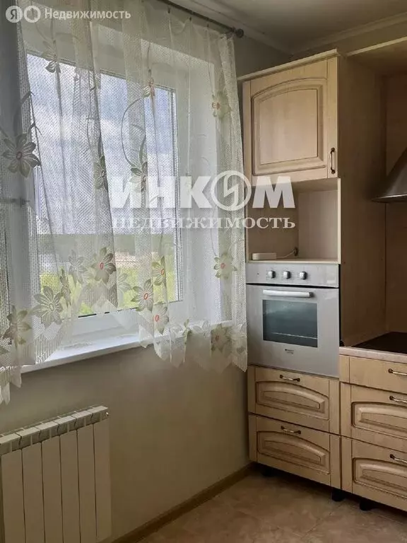 3-комнатная квартира: Москва, проезд Одоевского, 3к4 (72.5 м) - Фото 0
