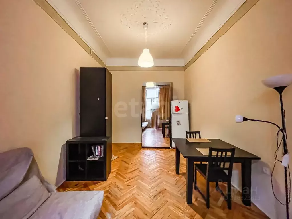 Комната Санкт-Петербург Кирочная ул., 49 (17.9 м) - Фото 0
