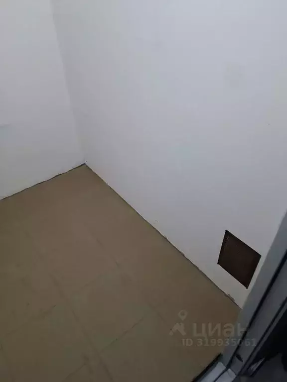 Гараж в Московская область, Красногорск городской округ, Сабурово пгт ... - Фото 1