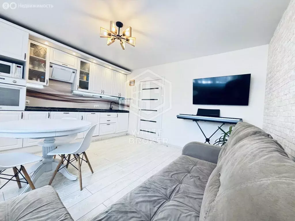 3-комнатная квартира: Краснознаменск, улица Связистов, 10 (72 м) - Фото 2