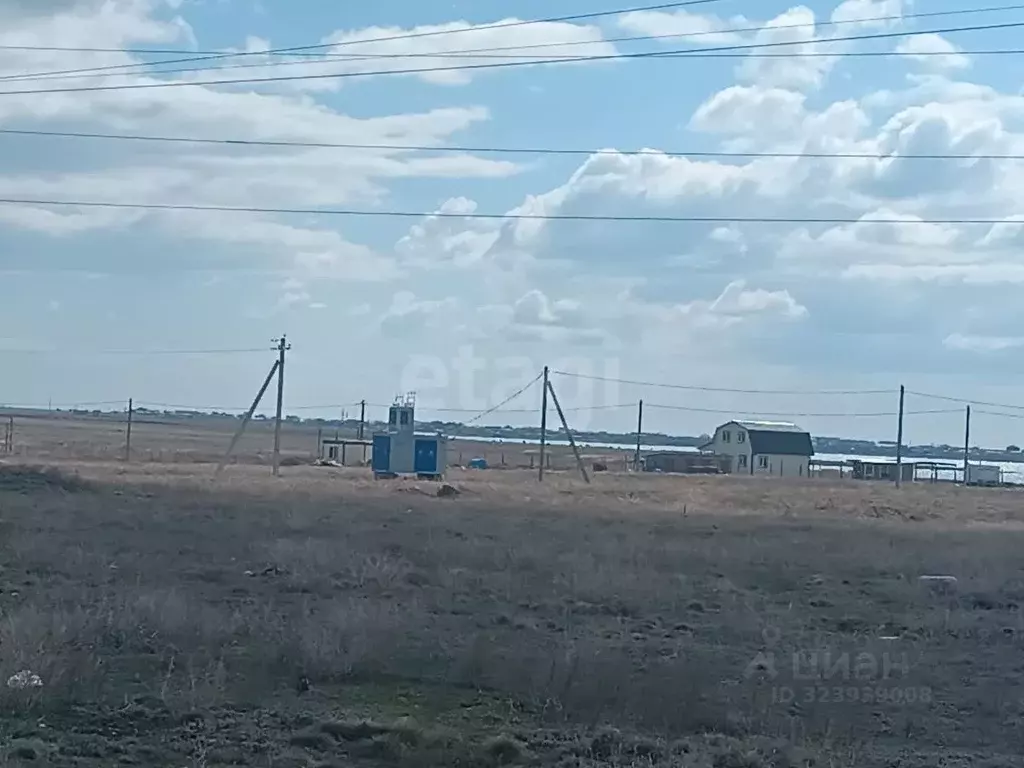 Участок в Крым, Сакский район, с. Штормовое  (6.0 сот.) - Фото 1