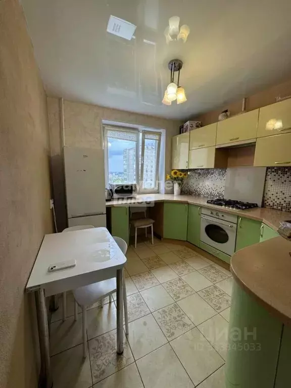3-к кв. Башкортостан, Уфа Российская ул., 43/4 (66.8 м) - Фото 1