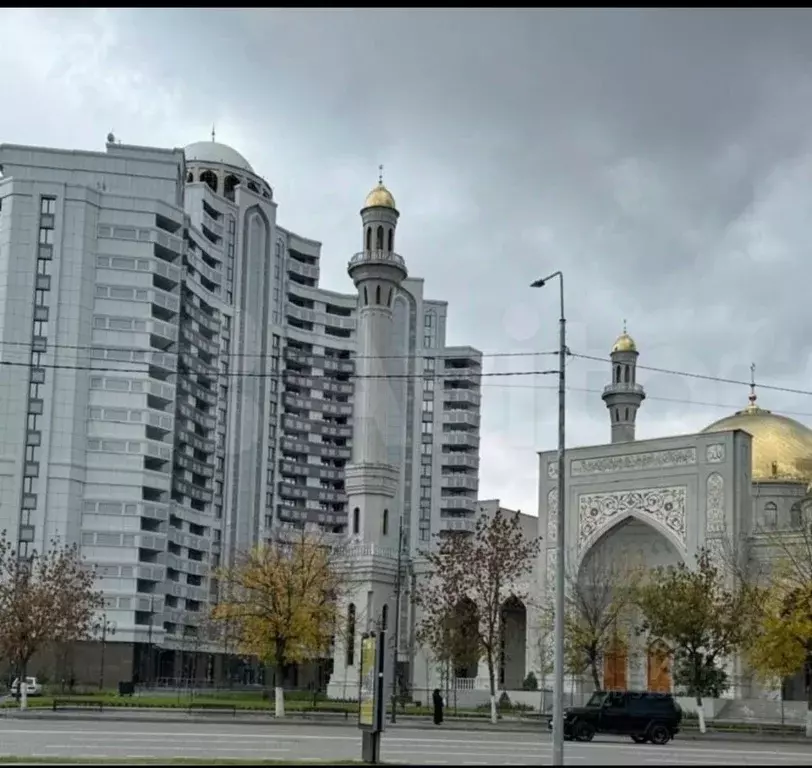 3-к кв. Чеченская республика, Грозный ул. Свердлова, 22 (130.0 м) - Фото 0