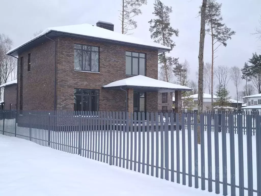 Коттедж в Москва ш. Пятницкое (дублер) (179 м) - Фото 1